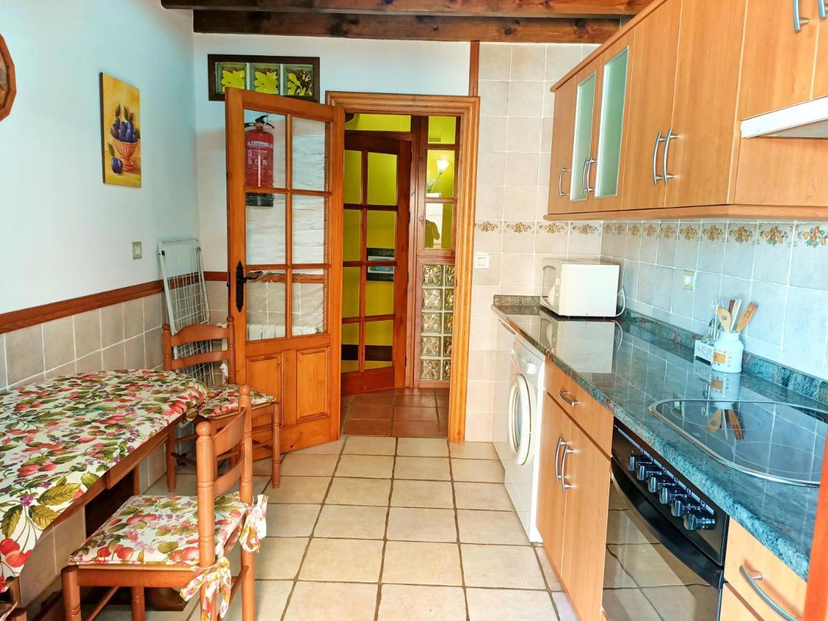 Apartamentos La Buganvilla Novales Exterior foto