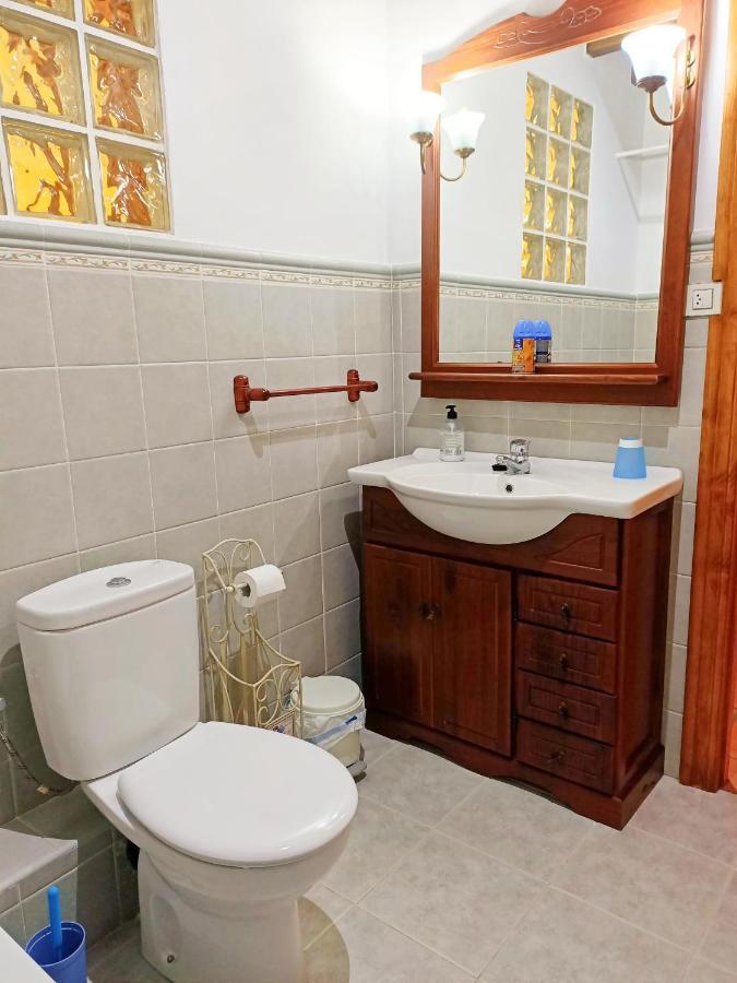 Apartamentos La Buganvilla Novales Exterior foto